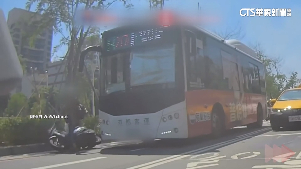 騎士停路中躲太陽　公車未注意撞上雙雙開罰