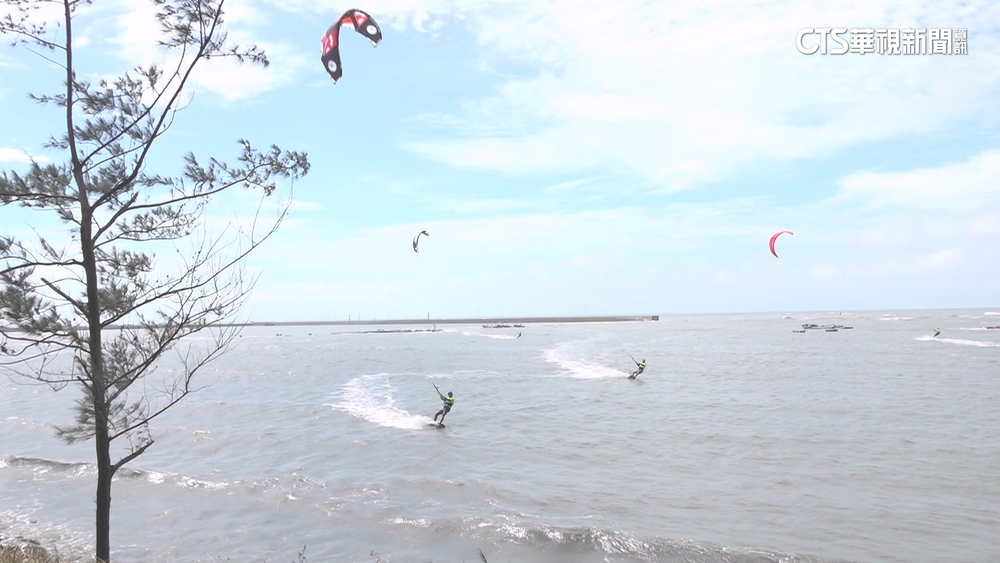 雲林風箏衝浪賽11/8開賽　逐浪追風掀討論