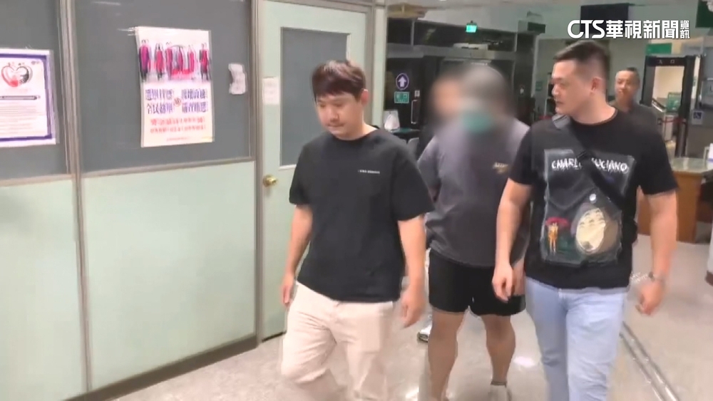 新北2警涉洩密詐欺.毒犯！　檢調兵分5路搜索　移送新北檢複訊