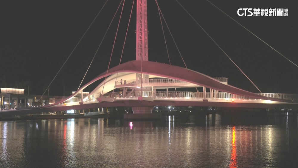 BLACKPINK來了！　高雄「一片粉色」　世界各地奇招歡迎