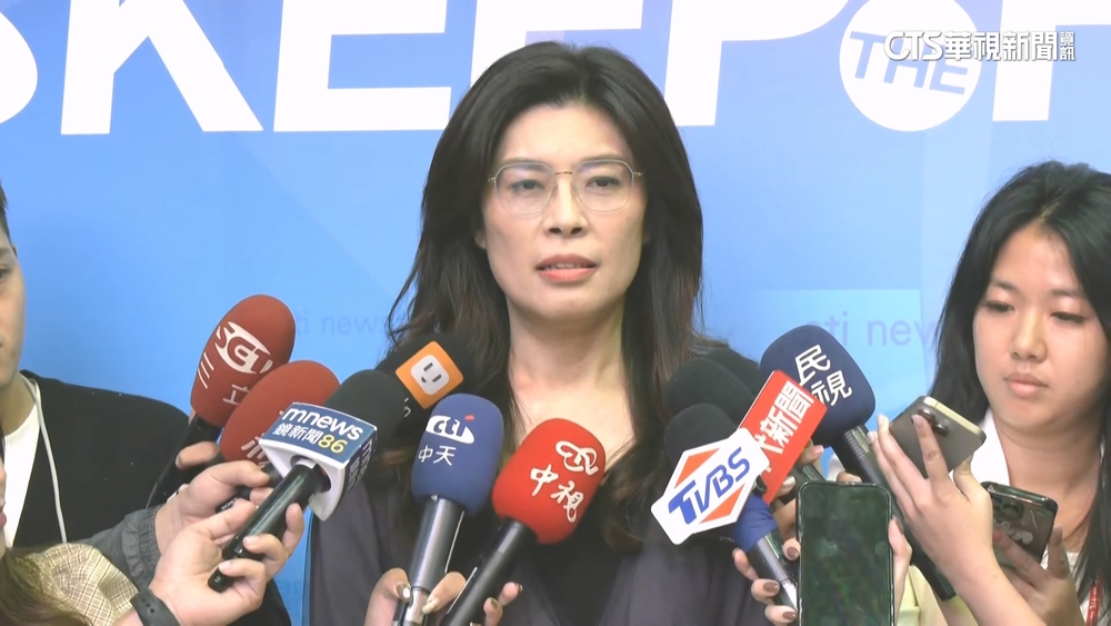 政黨最新民調曝！　民進黨回升2%.國民黨下滑3.3%