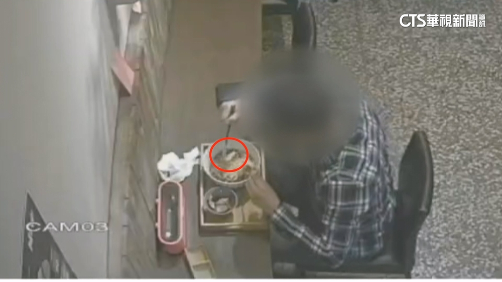 控「麵有衛生紙」求償10倍　業者調監視揭客自導自演