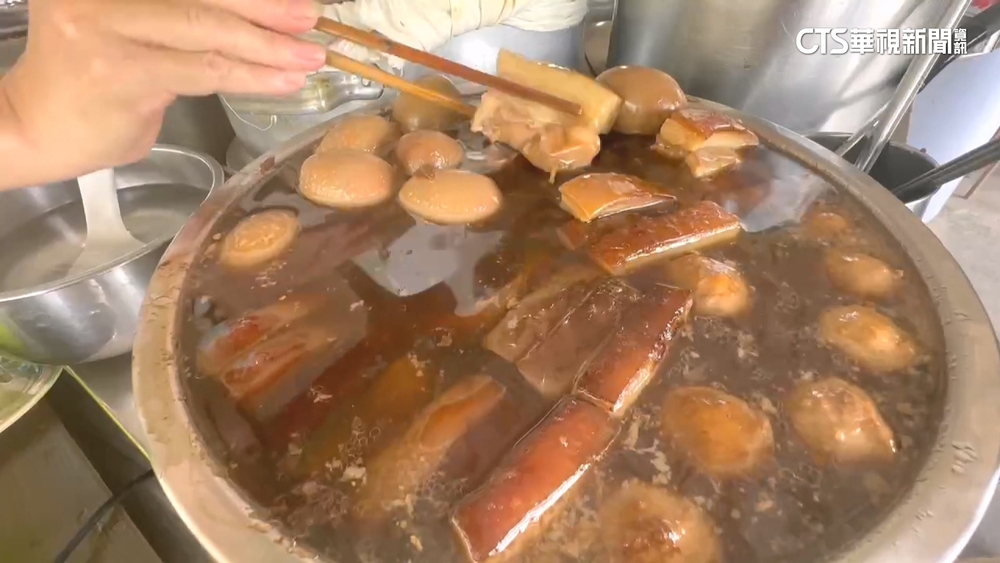 如臨大敵！　小吃店憂禁宰運令致「無肉可賣」忙備貨