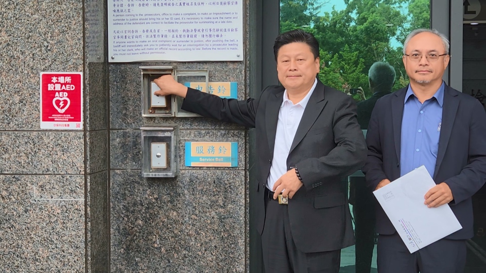 遭議長踹桌　傅崐萁今提告6罪　張峻：一定會蒐集證據反告