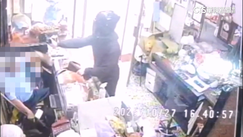 台南銀樓搶案！　鐵鎚匪劫走「13兩黃金」拒透露下落