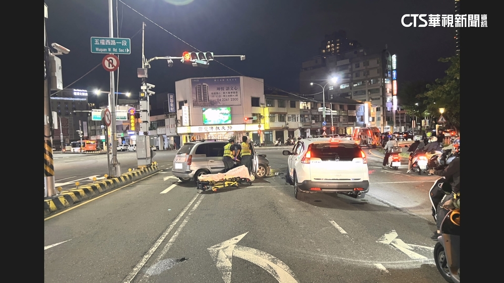 酒駕逆行！台中五權路兩車對撞波及騎士　釀4傷