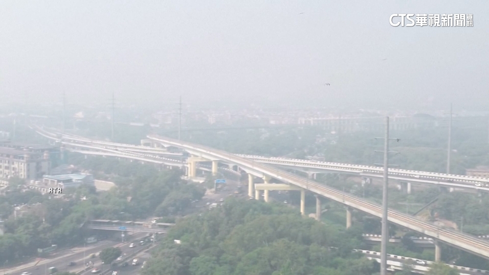 污染物質散不開　毒霧霾籠罩印度新德里