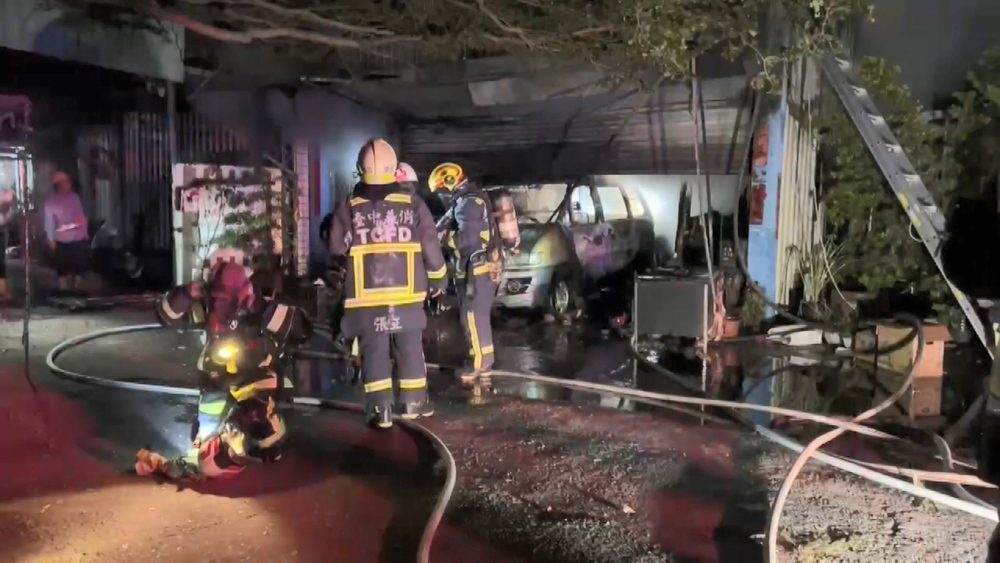 台中烏日縱火案！前租客疑「報復」撞屋縱火　17歲女送醫不治、母重傷搶救中