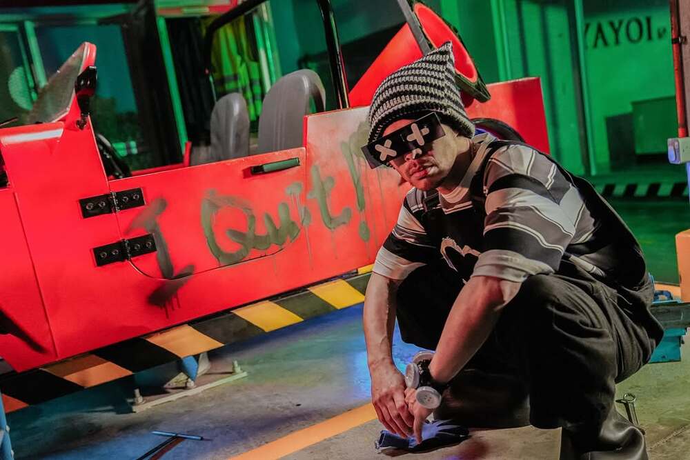 黃明志捲「謝侑芯命案」！　現場搜出藍色藥丸疑為「愛他死」