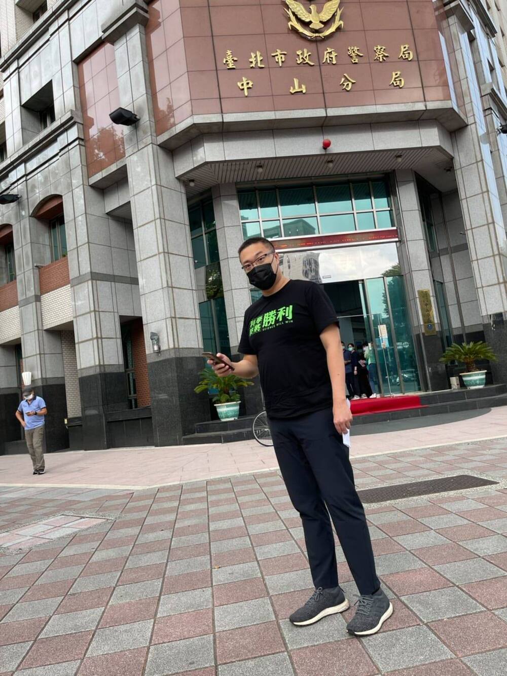 朱學恒強吻鍾沛君被判刑入獄　傳表現好獲縮刑　提早出獄時間曝