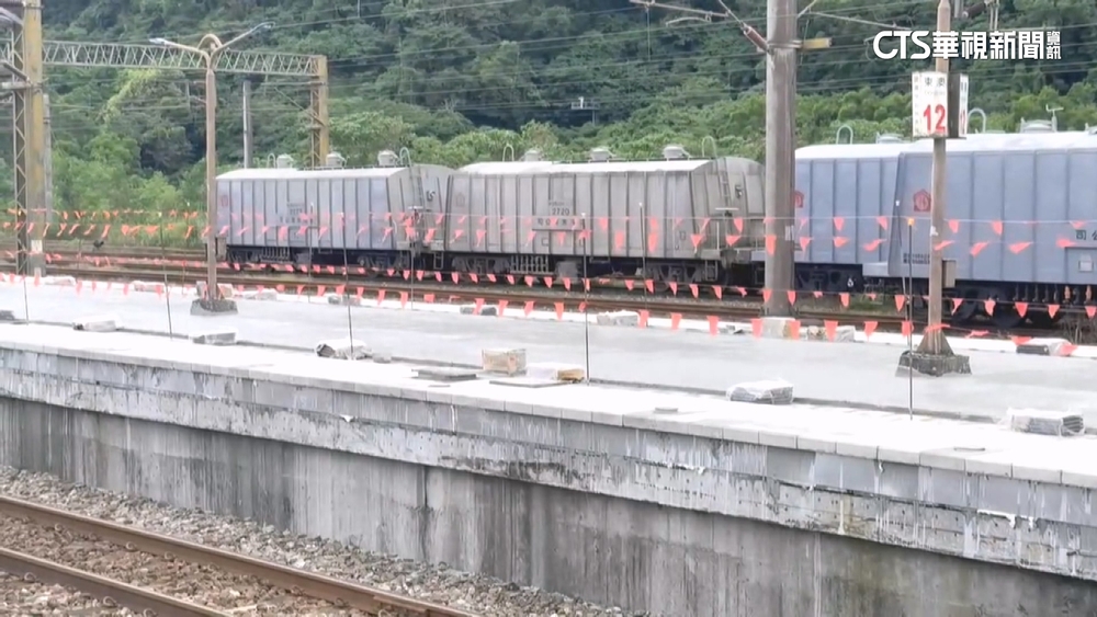 台鐵施工誤觸高壓電！　外包工人全身40%燒燙傷