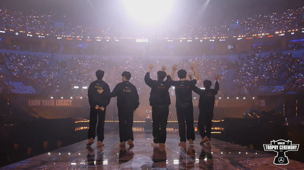 《英雄聯盟》 2025世界大賽T1奪冠　完成三連霸、拿下隊史第六冠！