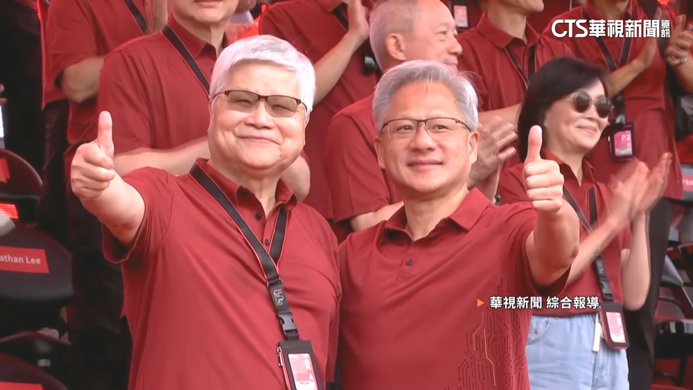 台積營收「最強十月」！黃仁勳要「更多晶片」　傳明年建12座新廠？