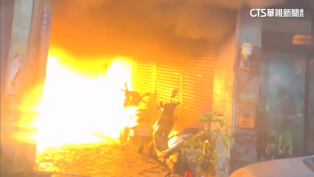 火燒大樓「出入口擋逃生」　17住戶驚險獲救嗆傷送醫