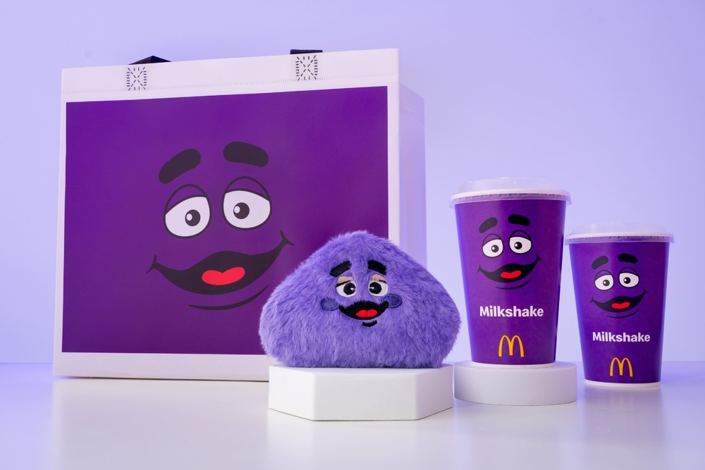 麥當勞奶昔回歸！　12餐廳試賣、「奶昔大哥毛毛包、購物袋」限量開賣