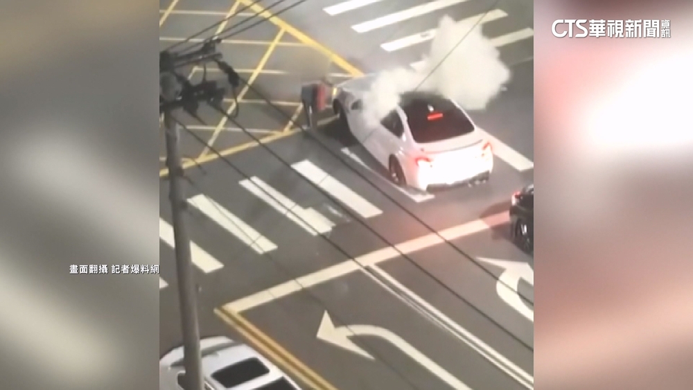 鬧區討債3車「炸街」　男噴滅火器遭5煞圍毆