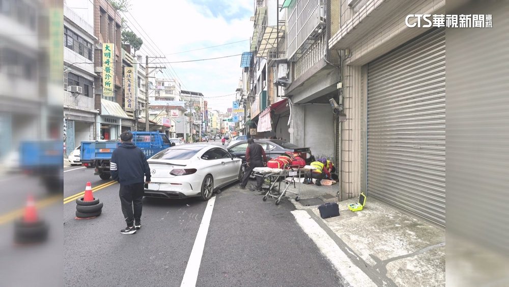 20歲駕駛連撞9車「酒測值0」　波及1婦人害輕傷