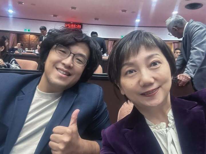 不畏中國通緝！沈伯洋人在荷蘭　范雲：無所畏懼為台灣奮戰