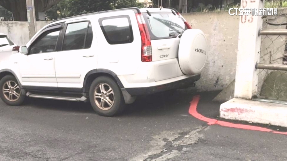 車停「未劃線路段」仍遭開單　被罰民眾氣炸陳情