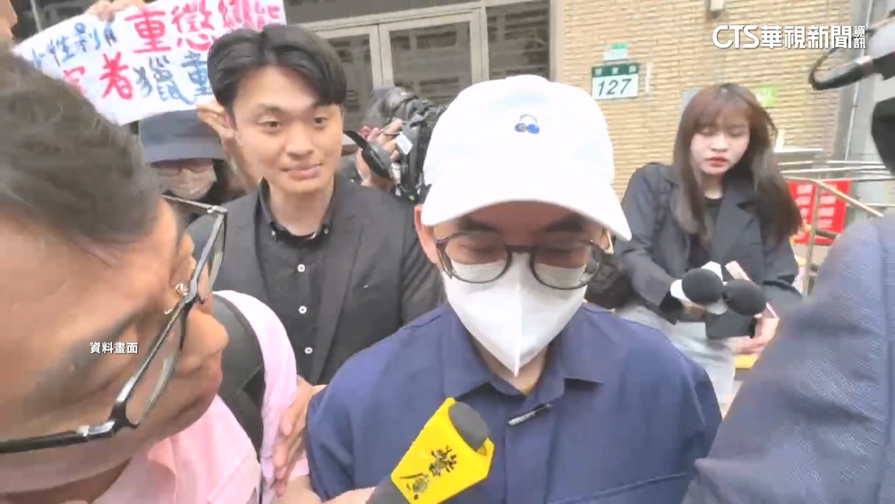 黃子佼藏2259部性影像　二審判1年6月緩刑免關！