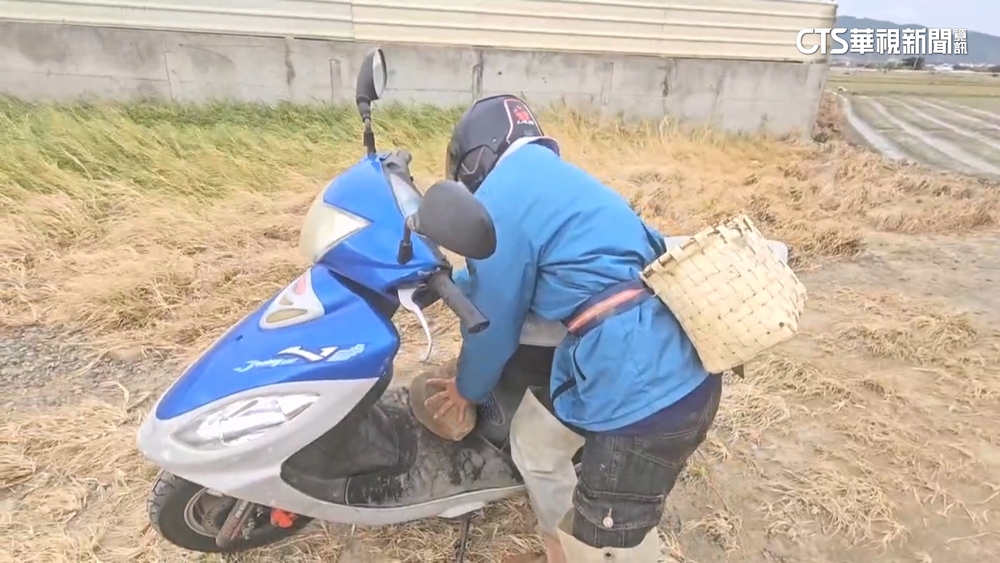 恆春罕見比台北還涼　居民搬石塊壓機車踏板防落山風