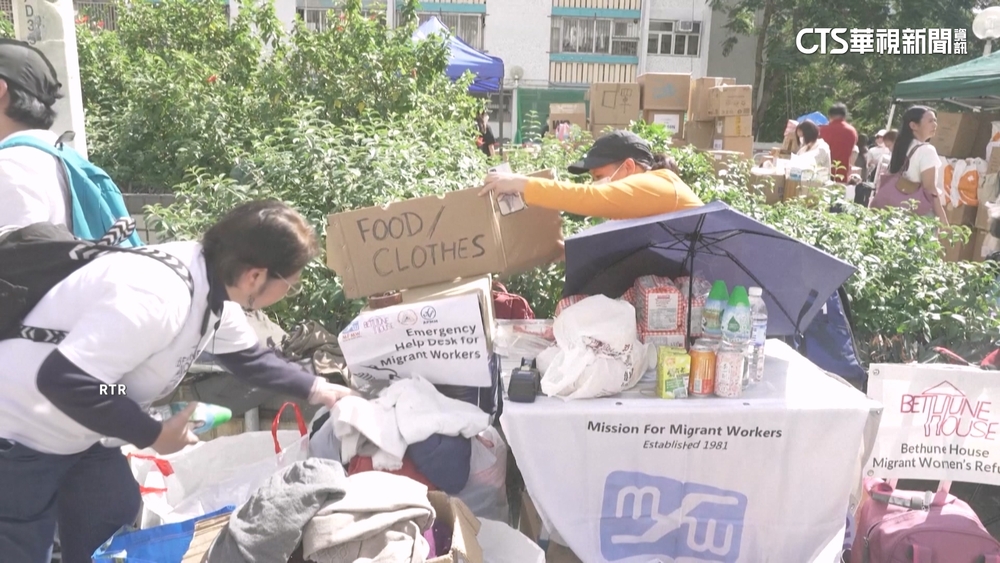 八方送暖！　善心物資湧入　政府民間庇護所暫安置港災民