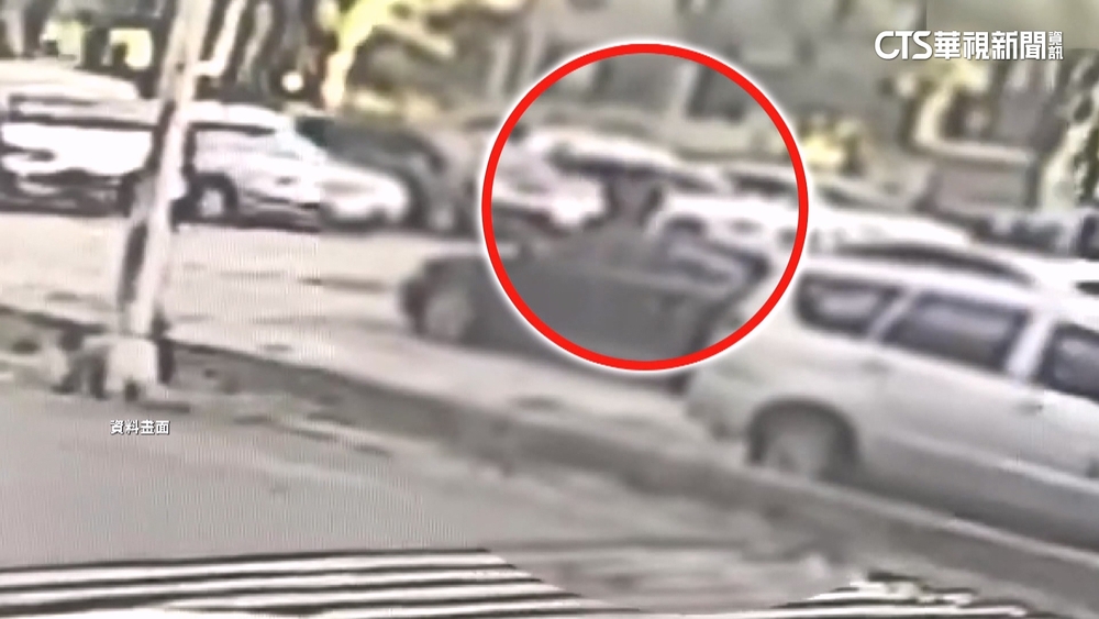 埋伏開16槍擊斃通緝犯　27歲槍手偷渡出境遭通緝