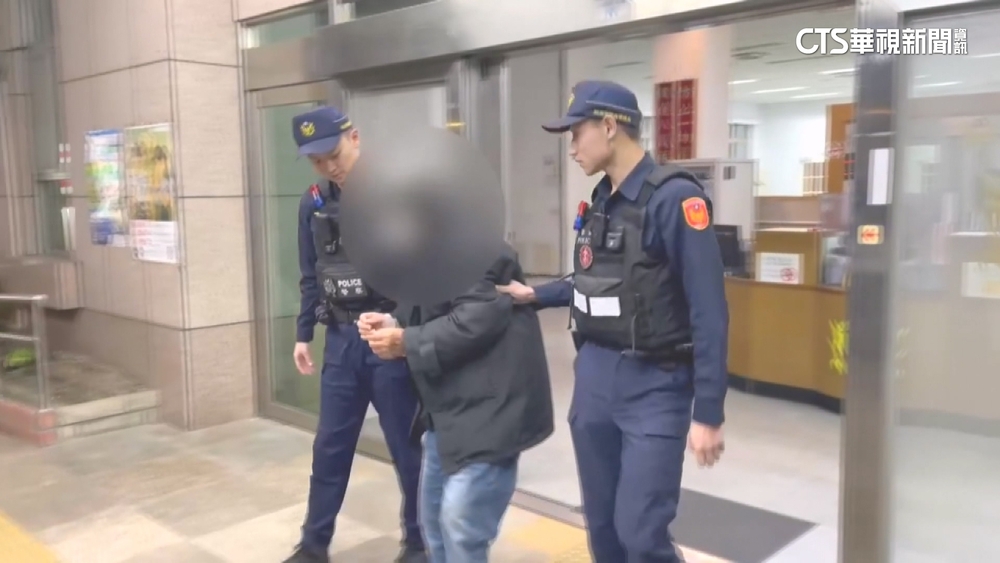 不滿4年前買屋疑「被多收費」　75歲翁提汽油衝房仲家