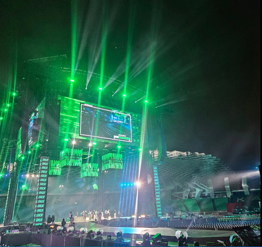 AAA遭指「沿用TWICE舞台」　　製作人曬「舞台搭建照」：造謠將採法律行動