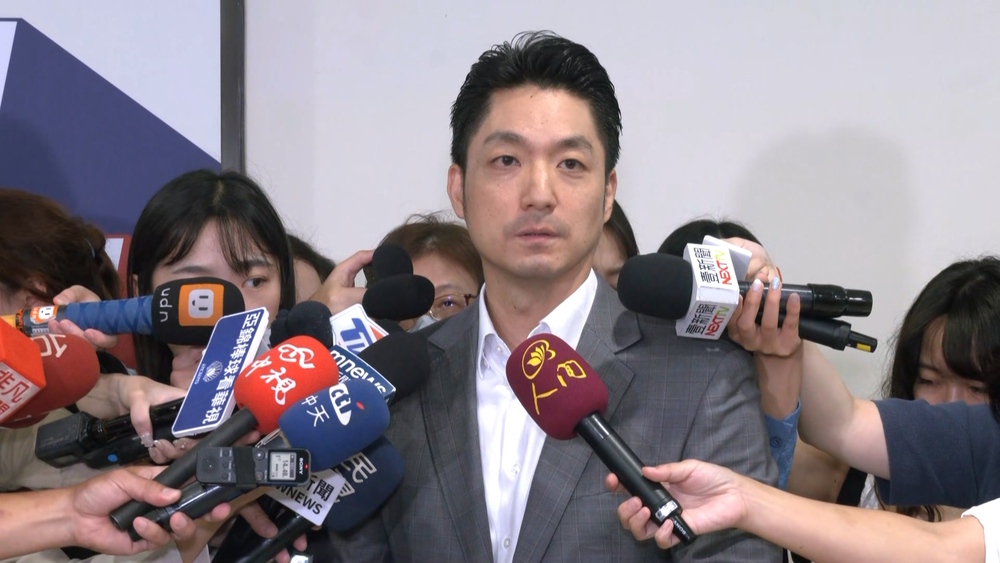 簡舒培批去上海雙城論壇別當「龜孫子」　蔣萬安反嗆：這3字留給大議員