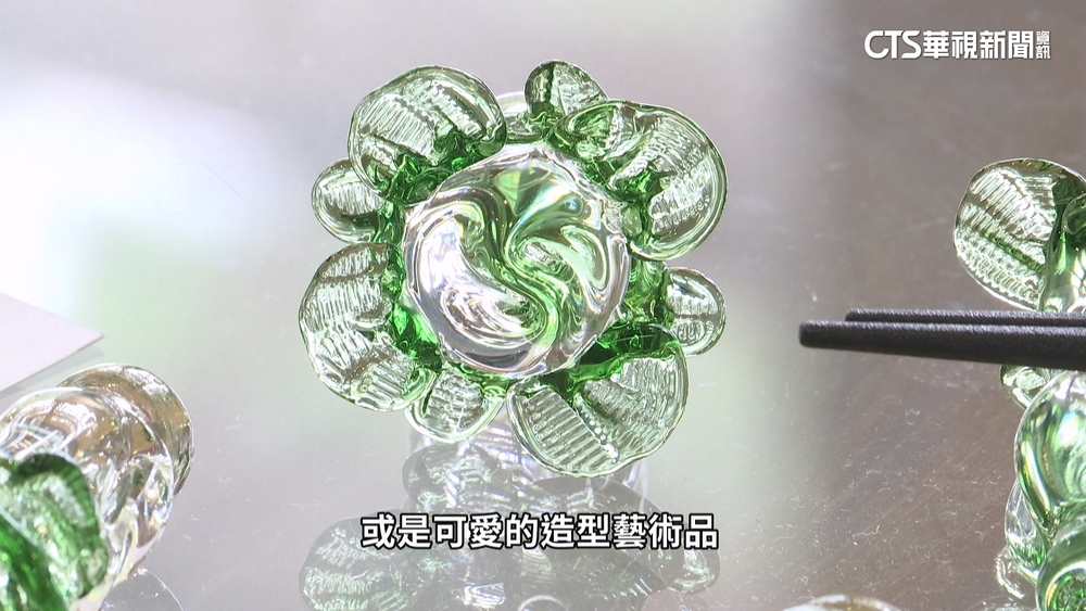 廢玻璃也能成藝術磚　玻璃老廠轉型闢綠色新路