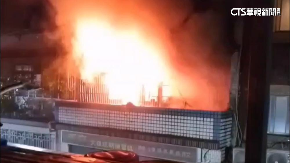 新莊凌晨惡火！16歲少女困亡　消防大隊長歉：我們盡力了