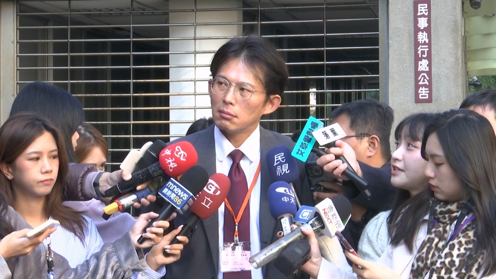 遭爆台派金主坦承匯款千萬　黃國昌批北檢「偵查亂公開」：鏡週刊編故事太可笑