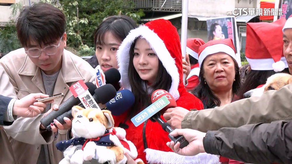 代母出征？　應曉薇女兒：若從政將放棄加拿大國籍