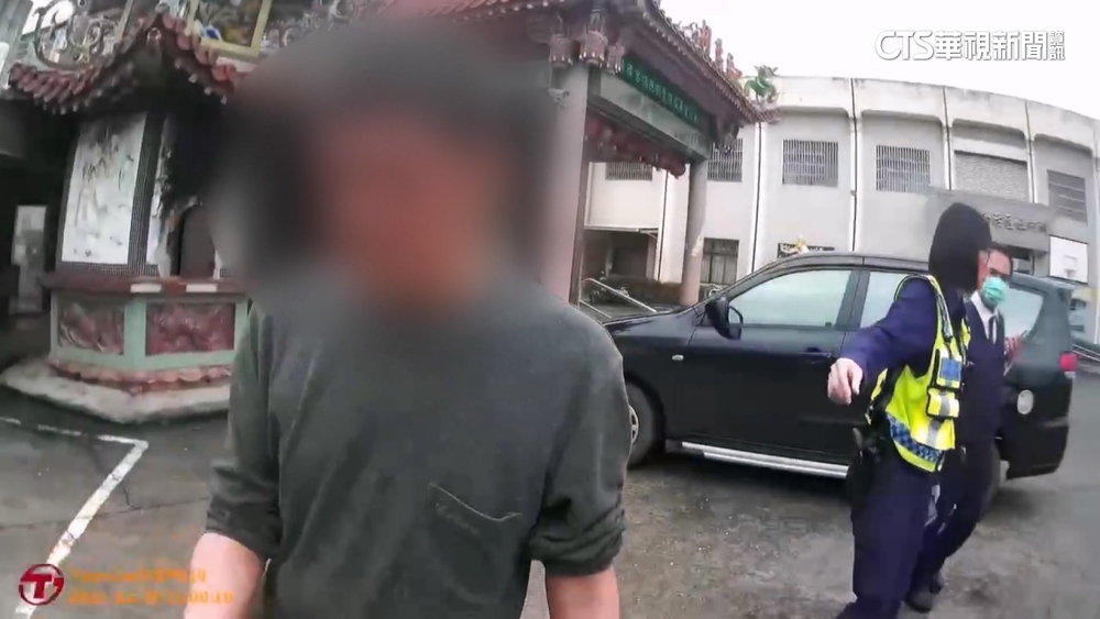 搭霸王車欠450元車資還揮舞棍棒　警：社維法送辦