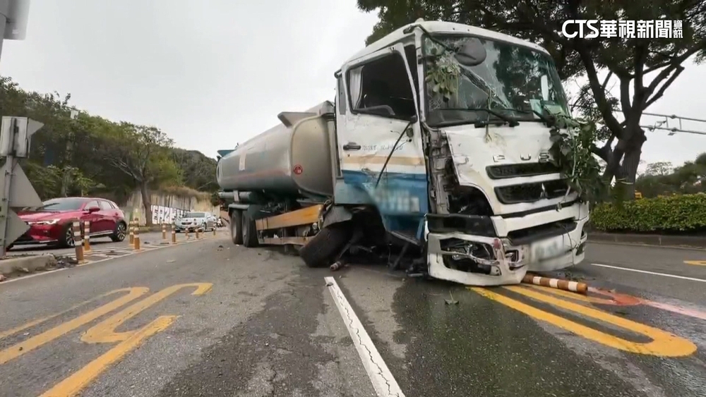 油罐車打N檔.拉手煞車仍一路滑　駕駛追車險遭輾
