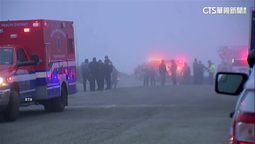 墨西哥醫療運輸機墜落德州海域　機上8人至少5死