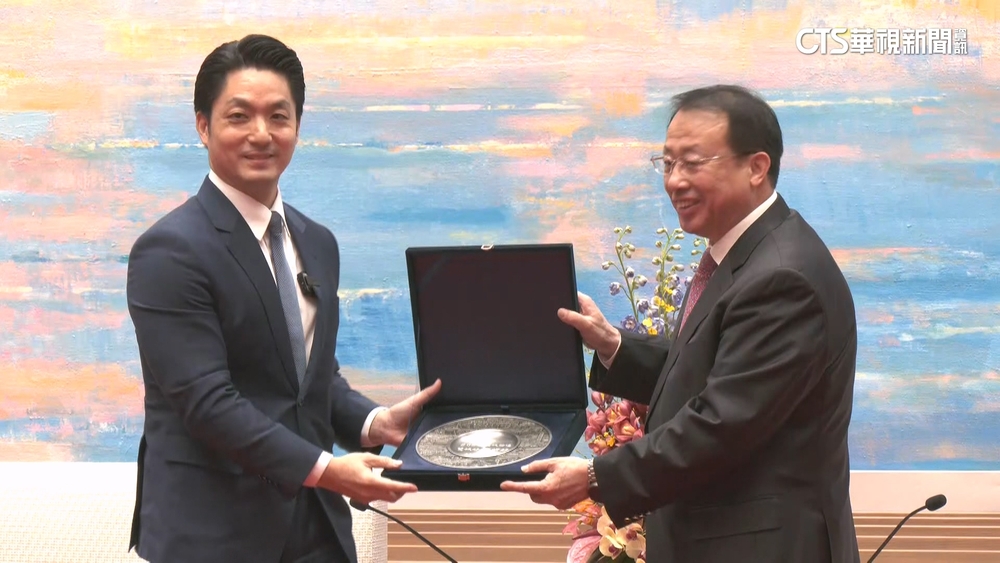 蔣萬安雙城論壇簽2項MOU　綠批：台好處在哪