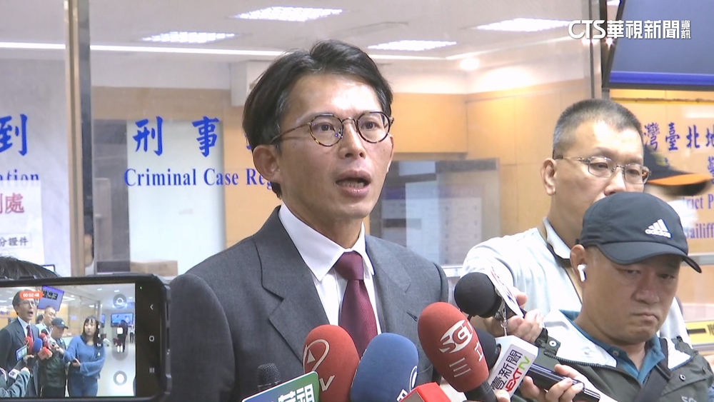 遭黃國昌指「要挑戰綠營黨主席」 　張景森反酸「狗性不改」：患了嚴重選舉過敏症