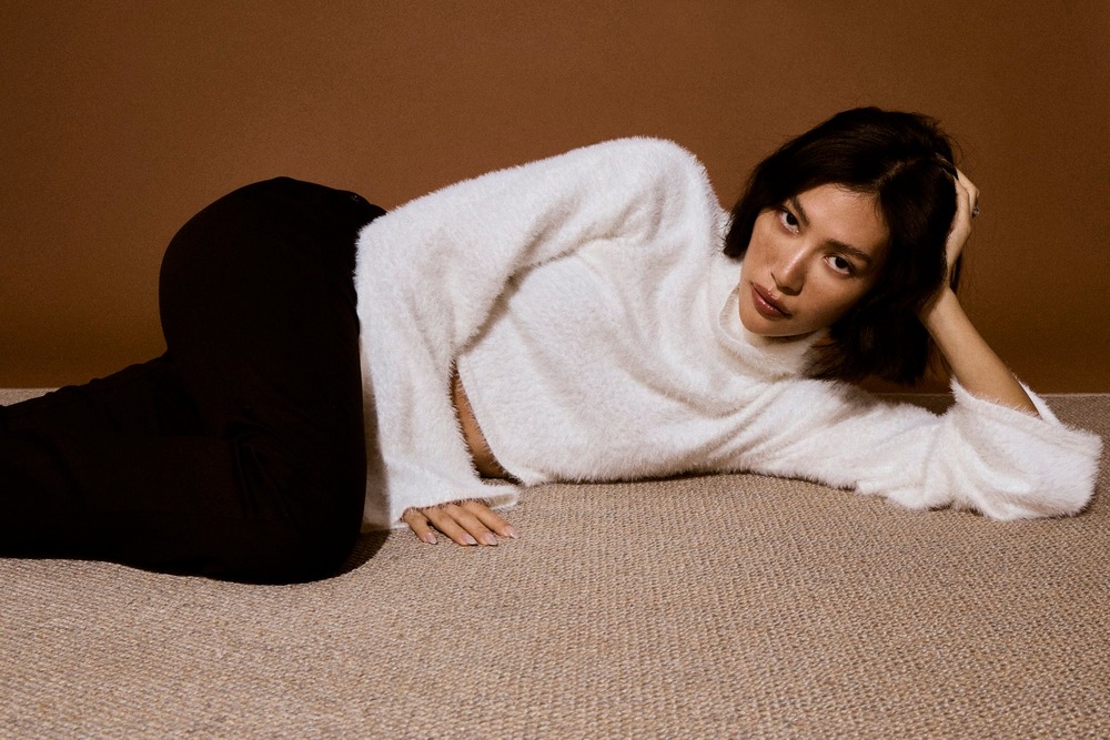 莫莉前助理遭網暴輕生　經紀人回應了