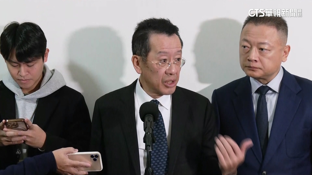 F16飛官防寒衣未到位！　顧立雄：今年3月前全數交貨