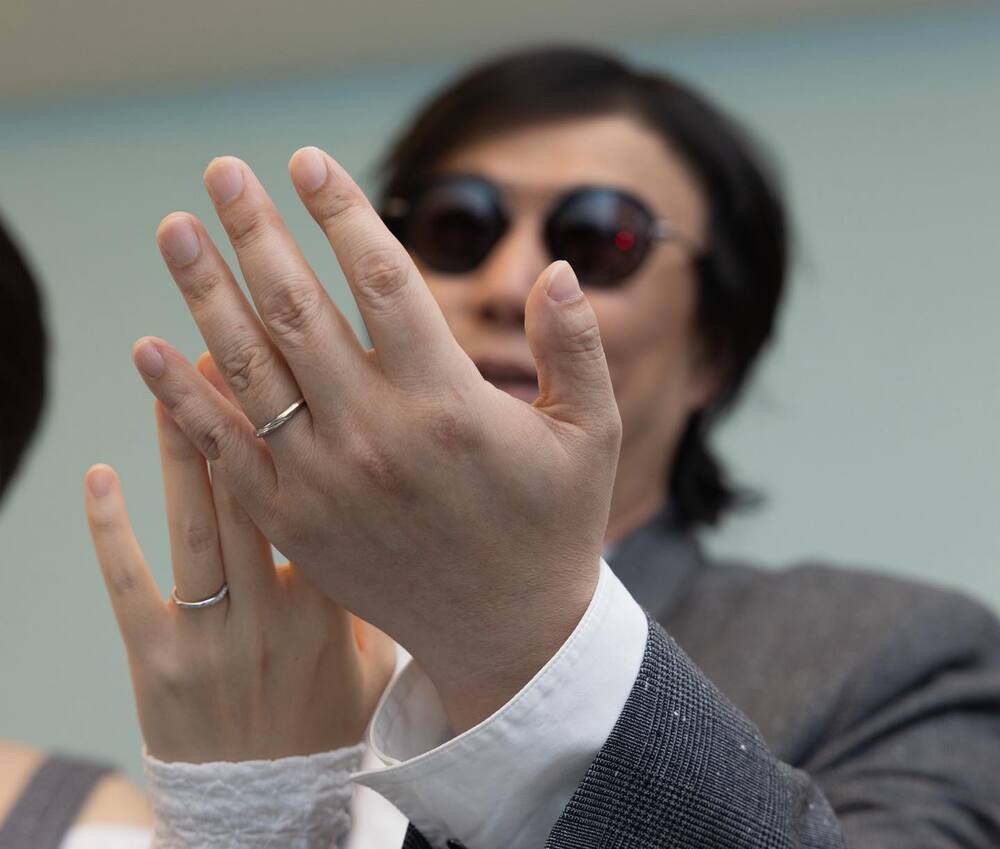 「今天沒有要跟你開玩笑」　蕭煌奇宣布結婚：請大家為我們祝福