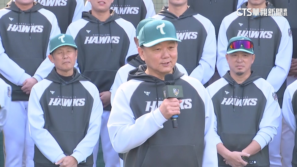 台鋼雄鷹「補進布坎南」？　洪一中道歉：嘴快失言
