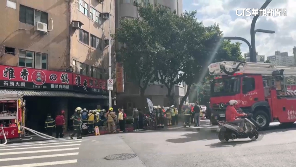 西門町老店「雅香石頭火鍋」B1起火　濃煙直竄5人嗆傷送醫