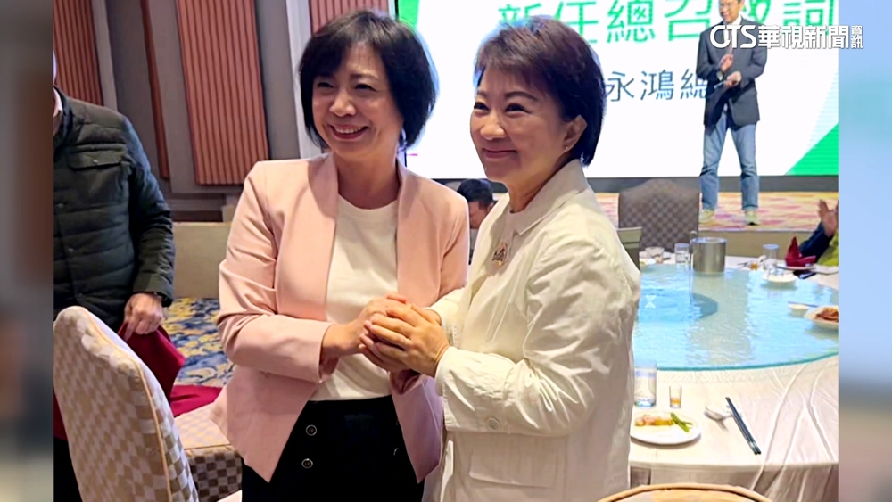 何欣純當面喊「我來普發現金」　盧秀燕微笑不語