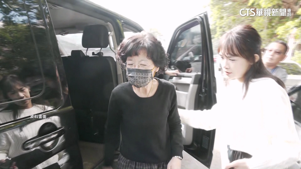 陳佩琪貼「搜索票」曝承辦人個資　廉政署：有違法疑慮