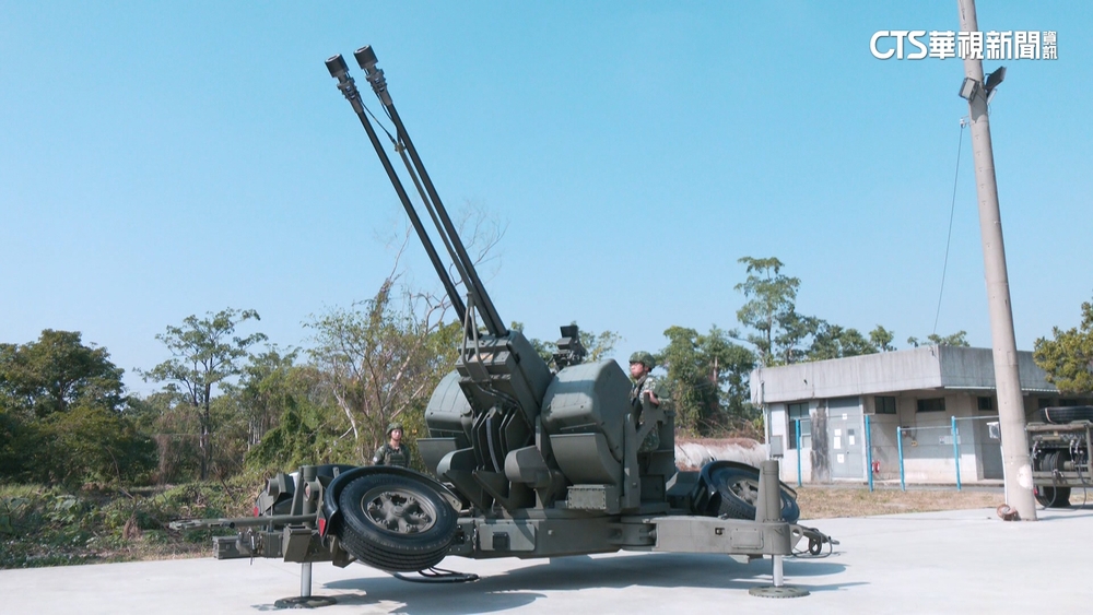 低成本高射速！　「35快砲」彈幕能形成火網　抗中共無人機