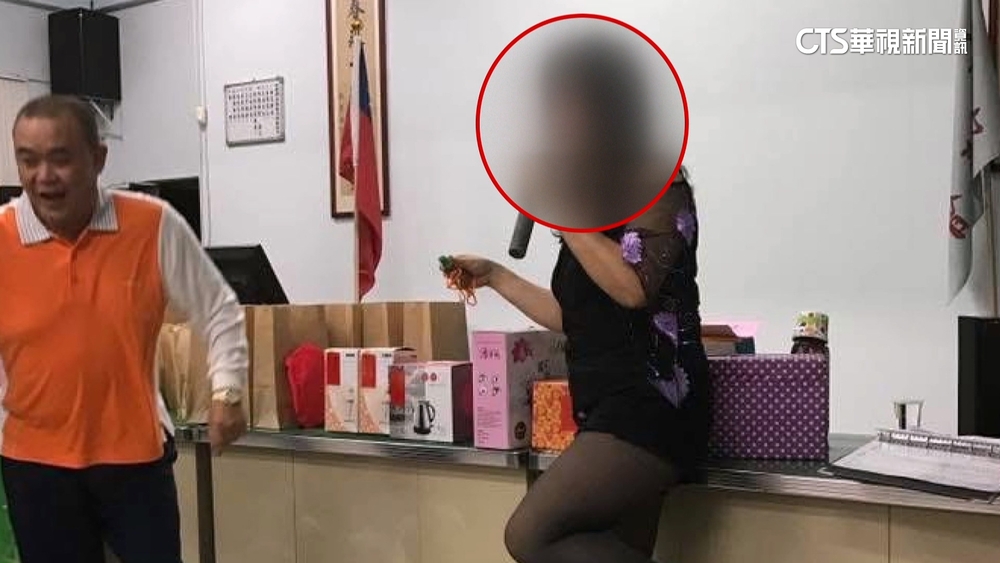 嫌音樂太吵？土風舞女老師遭砍　頸肩10公分傷送醫