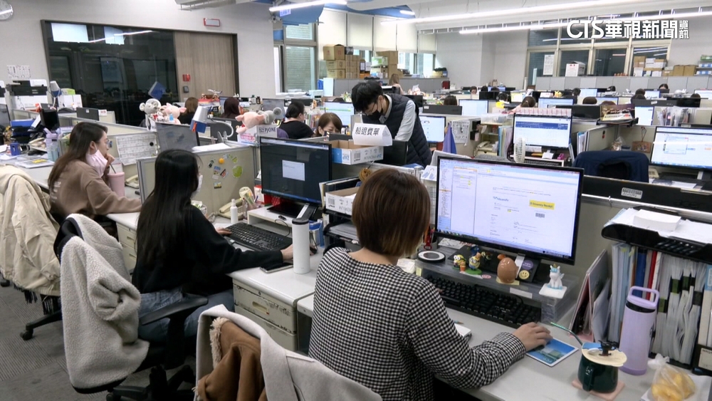 週休三日夢碎！勞動部：先推「工時彈性化」措施