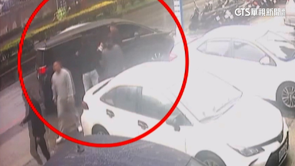 9惡煞當街擄走一家三口　中壢警1小時內將人全救出